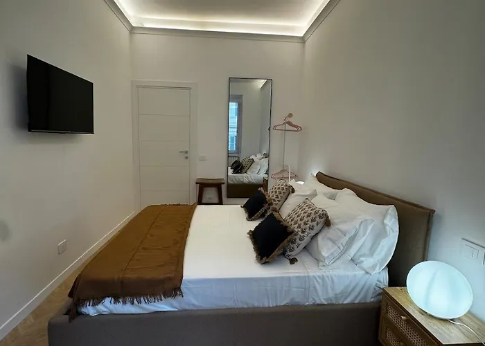 The Retreat - 2bdr Colosseum Monti District Apartamento